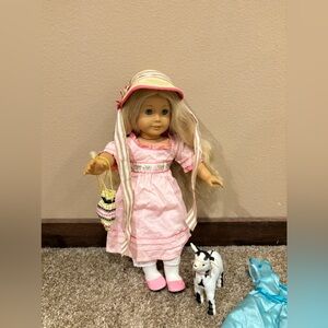 American girl doll Caroline